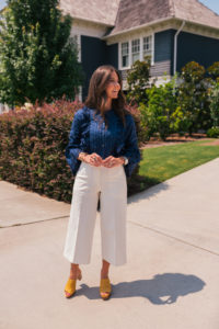 Lejla Hasanovic, Hello It's LOH, Straw Bag, Wide Leg Pants, Frye Platforms