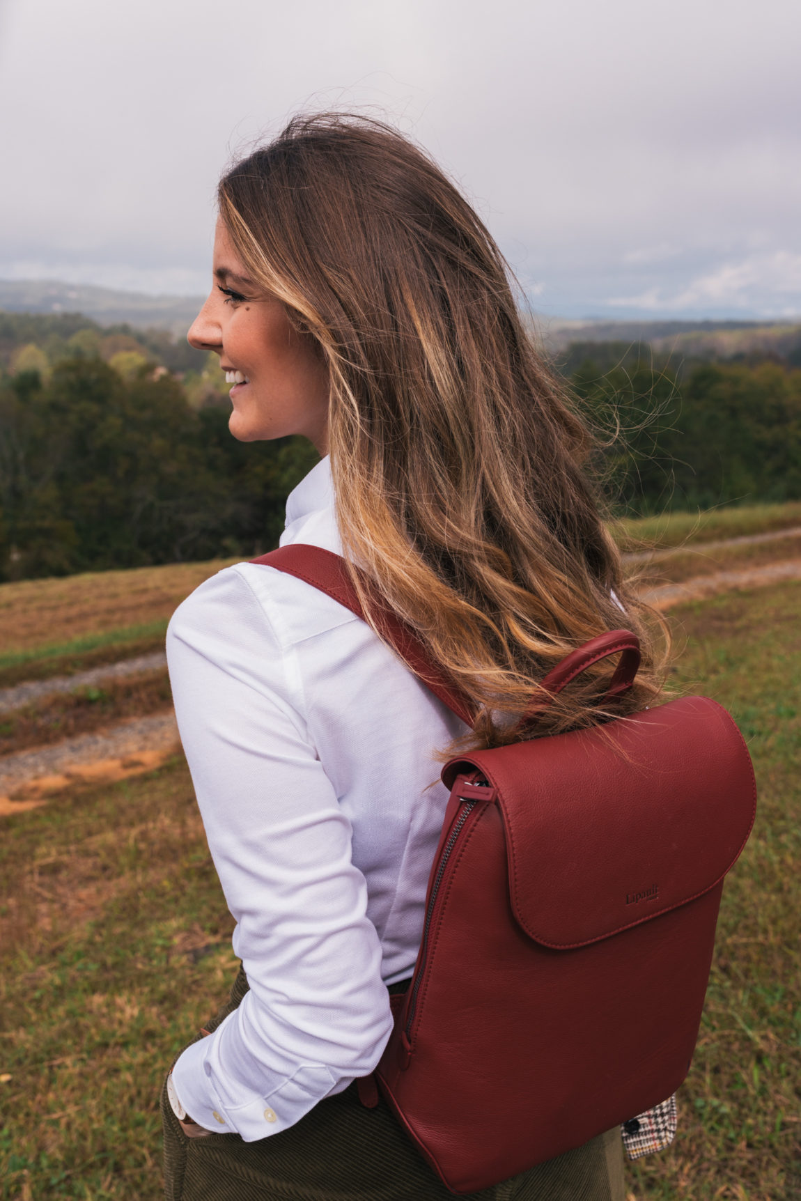 Apple Picking In Blue Ridge & A Surprise Giveaway - Hello It's LOH