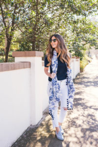 Club Monaco Scarf, Rag and Bone Jeans, J.Crew Perfect Fit Tee, Allbirds Slip on sneakers, Lejla Hasanovic, Hello It's LOH
