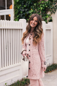 Monochromatic-BlushPants-Hello It's LOH, Lejla Hasanovic