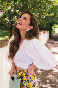 Hello It's LOH, Yellow High Waisted Shorts, Lejla Hasanovic, Atlanta Blogger, White top, Summer Style, Baublebar earrings, moon river shorts, shopbop, simon miller handbag