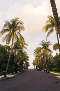 Hello It's LOH, How To Successfully dress for 4th of july, summer looks, j.crew linen pants, elizabeth and james wrap top, white summer top, leather sandals, cognac sandals, palm beach florida, real estate photography, arnel hasanovic photography, real estate
